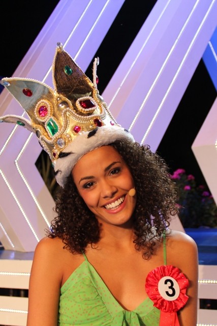 Martina Hamdy vince Veline 2012 del 31 agosto 2012