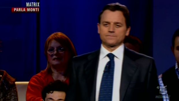Tg5 in seconda serata (chiude Matrix). Donelli affida la Domenica low-cost ad Alessio Vinci