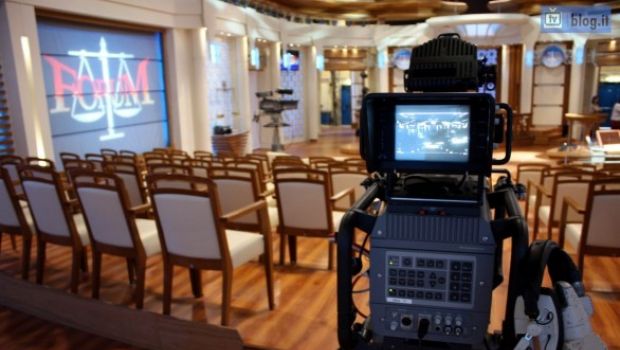 Rita Dalla Chiesa relegata a Lo Sportello di Forum, alle 14.30 dopo il nuovo Tg4 delle 14.00