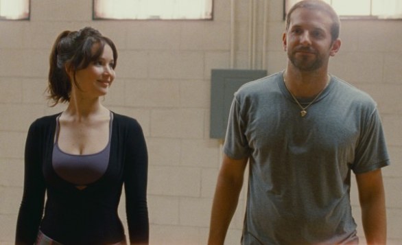 L’orlo argenteo delle nuvole: ecco Bradley Cooper e Jennifer Lawrence – nuove foto