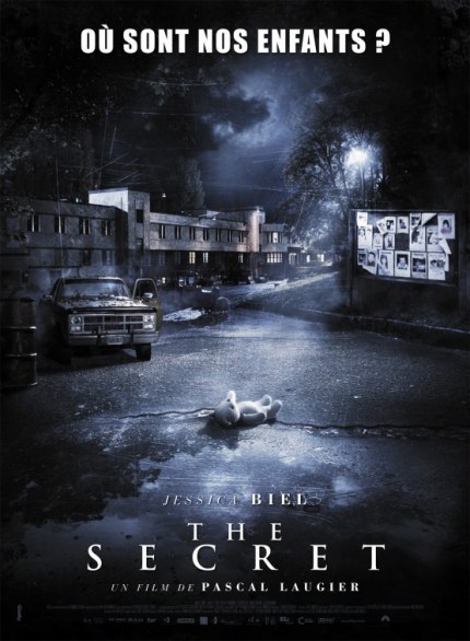 The Tall Man: clip e poster per l’horror con Jessica Biel