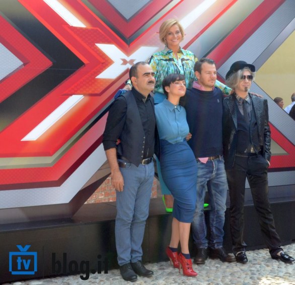 Programmi tv stasera, giovedì 20 settembre 2012: chiude Veline, parte X Factor 6, Inter-Rubin Kazan su Italia 1