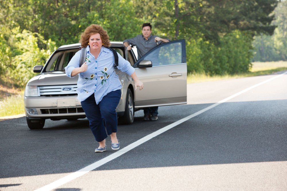 Identity Thief: poster e foto della commedia con Jason Bateman e Melissa McCarthy