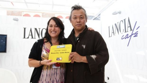 Venezia 2012: Kim Ki-duk ritira il Mouse d’Oro per Pieta – Le foto