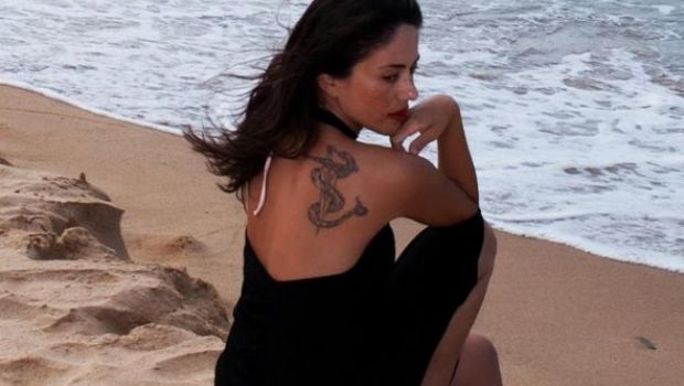 Paola Iezzi aggredita da Le Iene