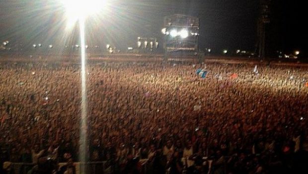 Italia Loves Emilia, un concerto straordinario tradito dalla diretta tv