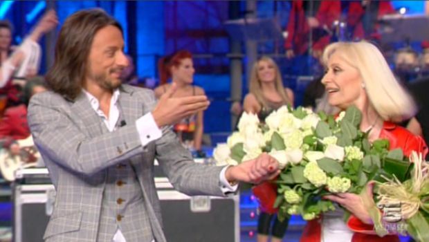 La Carrà porta in Auditorium Bob Sinclar e Ricky Martin. La sfida ad Italia’s (e Amici) ha inizio?