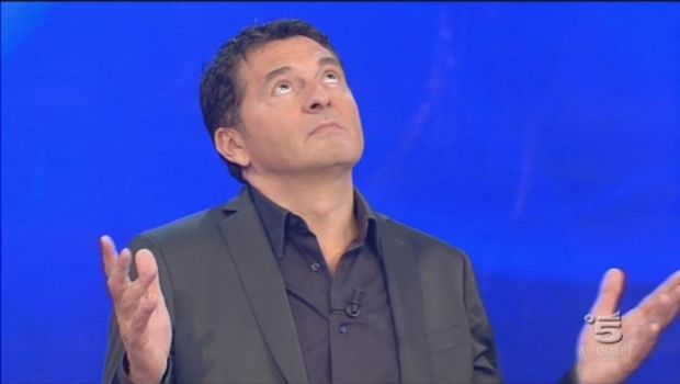 Lo Show dei Record – La puntata del 27 settembre live su TvBlog