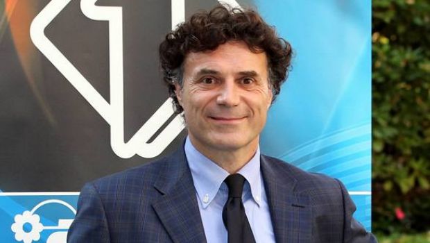 Luca Tiraboschi a TvBlog: “La Scimmia? Non pensiamo agli ascolti. Telefilm poco convenienti”