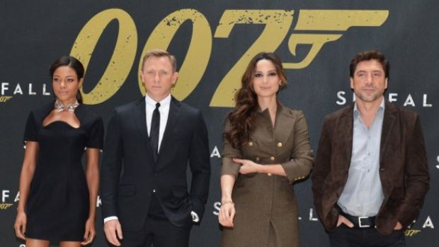 Skyfall: le foto del cast a New York