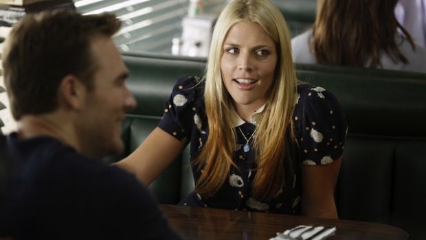 Don’t trust the b—- in apartment 23, la seconda stagione parte con la mini reunion di Dawson’s creek
