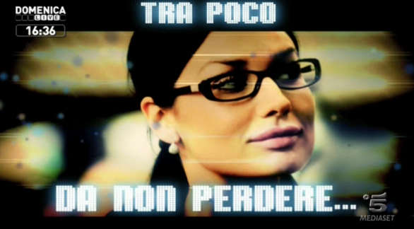 Domenica Live, la prima puntata in tempo reale su TvBlog. Il taglio è meno cheap, prima parte di Vinci da camera ardente, migliora con la Scampini, Minetti manda tutto a…