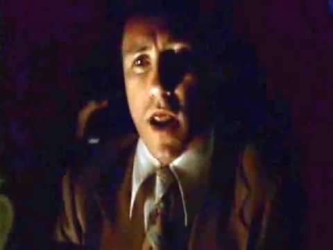 ”MEAN STREETS – Domenica in Chiesa,Lunedi’ all’Inferno” –  SCAPRICCIATIELLO – Carosone