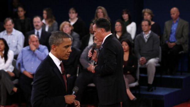 Programmi tv stasera, martedì 6 novembre 2012: Obama e Romney ‘Porta a Porta’ per tutta la notte
