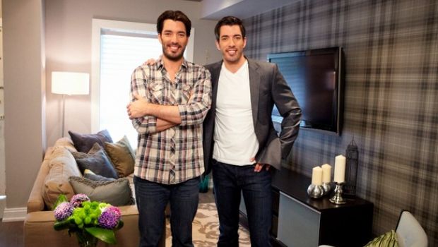 Fratelli in affari: su Cielo i gemelli Drew e Jonathan Scott comprano e ristrutturano case in tv