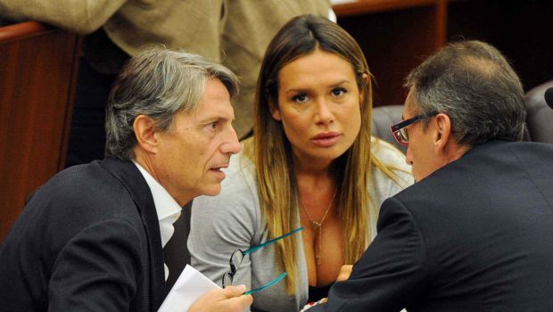 Nicole Minetti a Colorado al posto di Belen Rodriguez? La produzione smentisce