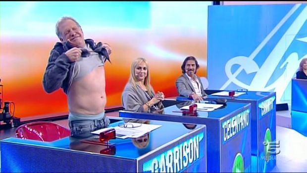 Amici 12, il primo speciale di sabato 24 novembre 2012 in diretta. Chiara Provvidenza passa grazie a Maria, Antonino Montalbano grazie ai tacchi