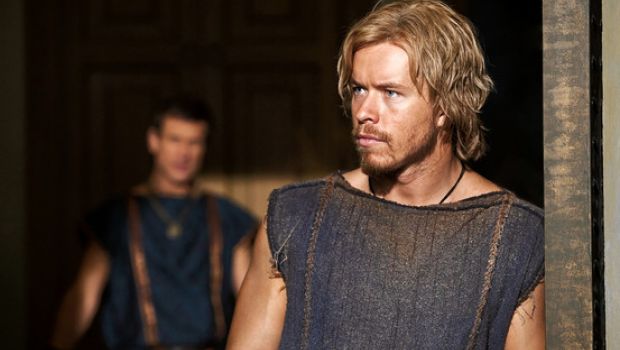 Spartacus, in arrivo lo spin-off su Giulio Cesare?