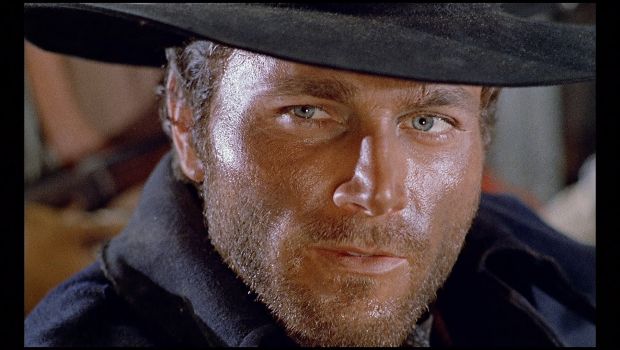 Film 2013-2014: Franco Nero torna con Django 3 –  Samantha Barks e Kylie Minogue nel musical Walking on Sunshine
