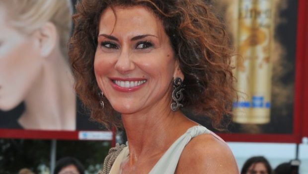 Sanremo 2013 cambia date, Luisa Todini: “No, è solo Festival delle canzoni”