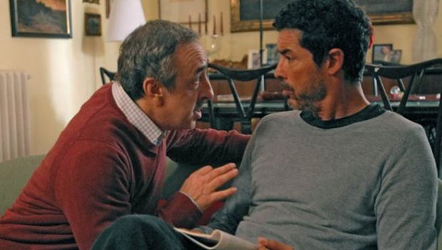 Ad Alessandro Gassman non piace il telepanettone (ma accusa Mediaset di aver copiato Sky)
