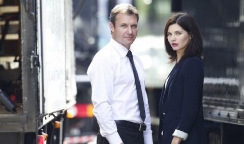 Transporter The series: su Italia 1 il telefilm tutto azione e corse in auto (e trama quasi nulla)