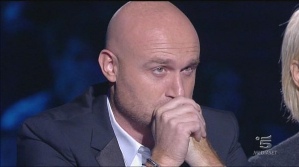 Gerry Scotti piange, Rudi Zerbi si commuove a Italia s Got Talent 2013