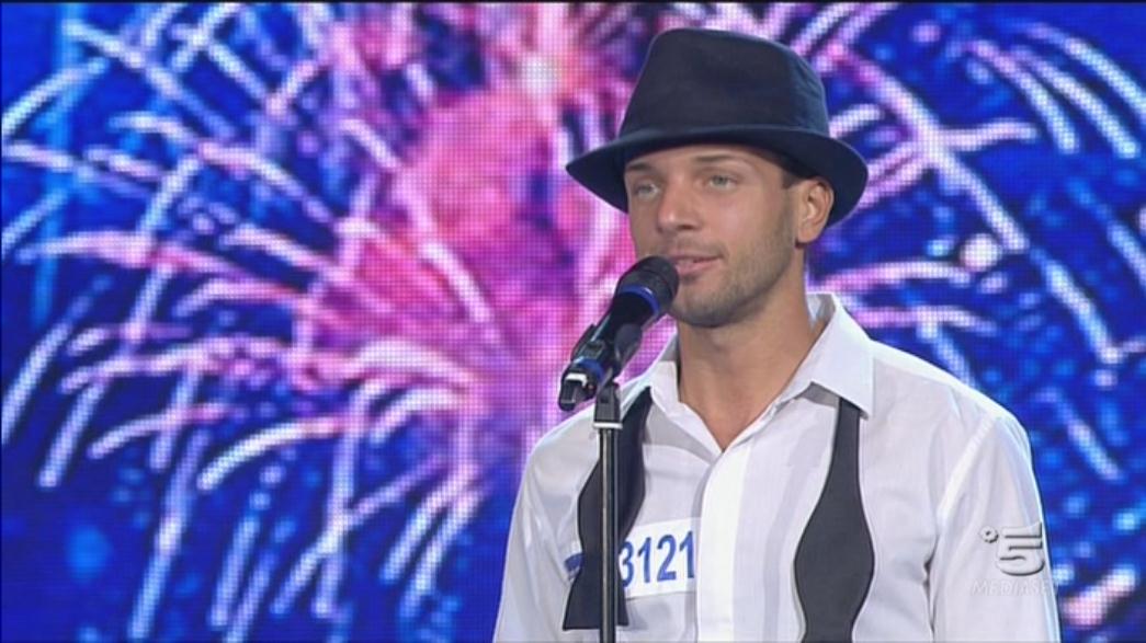 Fabio Damiani e Manuel Buttarelli, spogliarellisti cabarettisti a Italia s Got Talent 2013