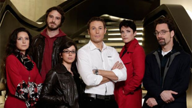 Programmi tv stasera, sabato 5 gennaio 2013: chiude Superbrain, parte E se domani, torna In Onda