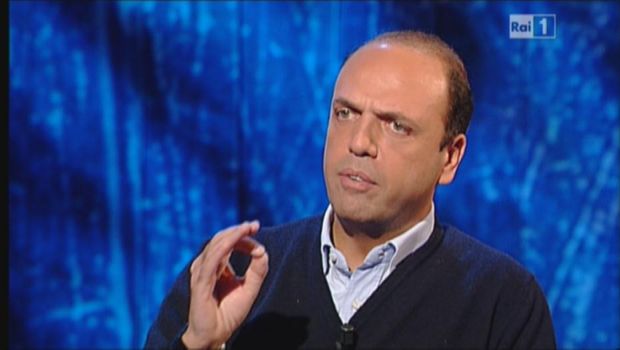 Ballarò, Berlusconi ospite di Floris il 5 febbraio