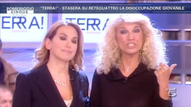 Pomeriggio Cinque e la gaffe di Barbara D’Urso: “Saluto l’Istituto dei ciechi che mi stanno guardando”