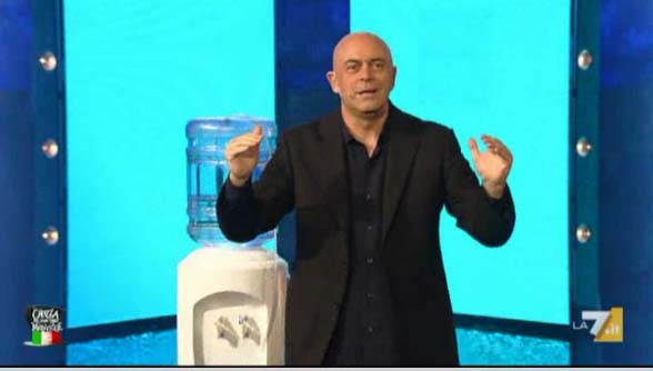 Crozza nel Paese delle Meraviglie – Puntata pre Elezioni 2013 – 22 febbraio