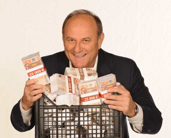 Money Drop (‘s got talent), dall’11 marzo su Canale5. Scotti fa i provini e li mostra online