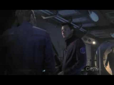 Seth McFarlane cameo in Enterprise (S3x20)