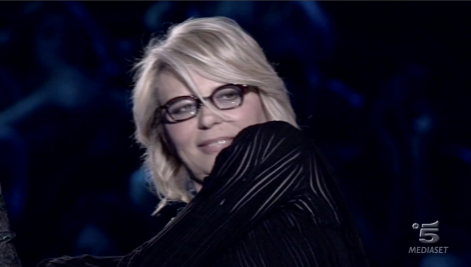 Kelum Giordano con Bruno Odiele mangia scarafaggi e vermi a Italia’s got talent