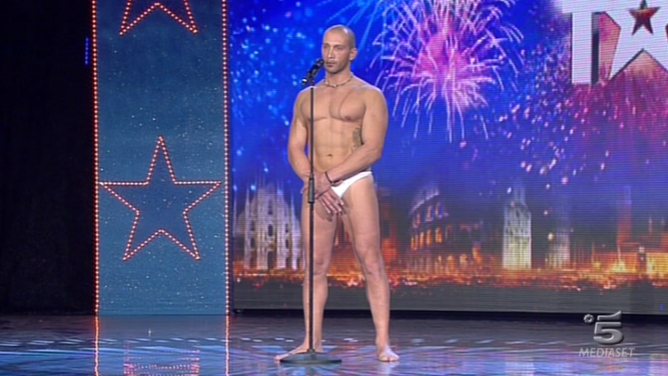 Davide Romano, lo spogliarellista lento di Italia’s got talent