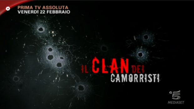 Canale5 ci ripensa sui Camorristi domani. Otto prime time consecutivi di film in replica