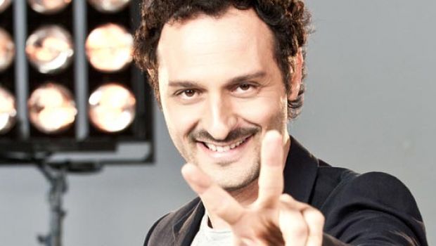 Fabio Troiano: “A The Voice rifarò l’animatore turistico. Bocciato ai provini di Rivombrosa e fan di Pelù”