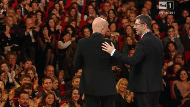 Claudio Bisio a Sanremo 2013 – Un monologhista-cerchiobottista Mediaset come risposta a Crozza