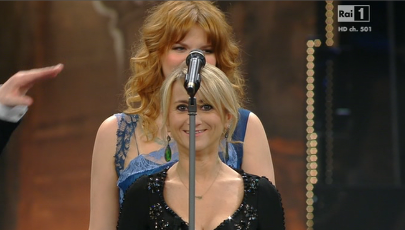 Sanremo 2013 prima puntata Chiara Galiazzo – L’esperienza dell’amore e Il futuro che sarà