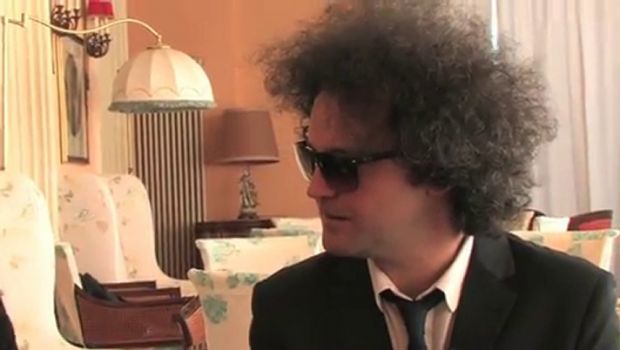 Cristicchi arreso a Sanremo 2013: “Impossibile vincere con quelli dei talent show”
