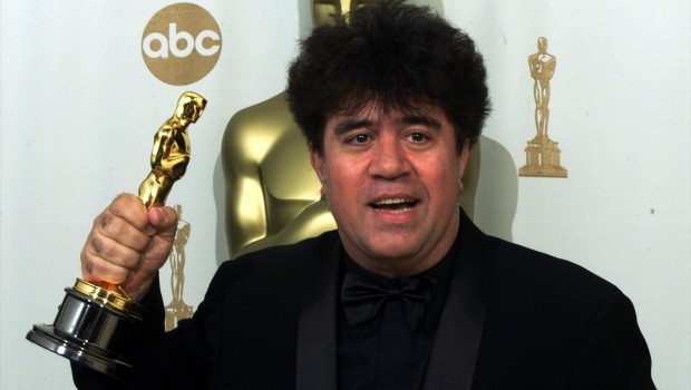 33 anni di Pedro Almodovar: da spettatori a passeggeri innamorati (del suo cinema)