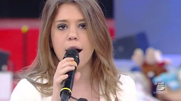 Amici 2013, Angela Semerano – Quella parola: Testo e Video