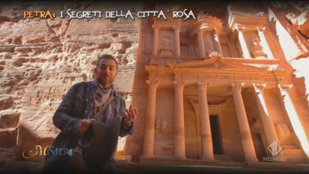 Mistero, puntata 27 marzo 2013: tutti i servizi