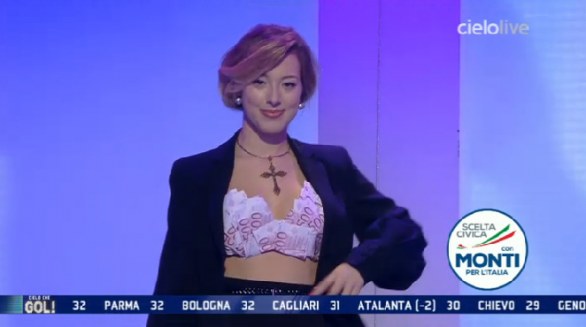 Cielo che Gol, Simona Ventura e la politica: l’odiosa sfilata delle neo-deputate e la ‘fallita’ inquisizione a Crosetto il ‘superficialotto’