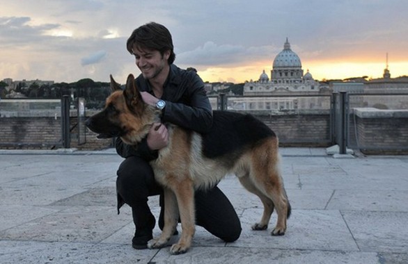 Programmi tv stasera, venerdì 8 marzo 2013: parte Rex, procede Il Clan dei Camorristi, Quarto Grado si sofferma su Emanuela Orlandi