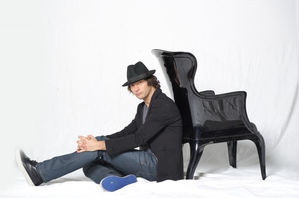 Programmi tv stasera, sabato 9 marzo 2013: I Migliori Anni con Baudo, Bova e D’Alessio, Italia’s Got Talent senza Belen, Girlfriend in a coma su La7