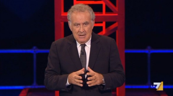 Servizio Pubblico, Santoro stasera ospita Rosy Bindi, Enrico Mentana, Gad Lerner e Massimo Cacciari