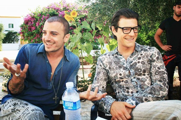 Outing – Fidanzati per sbaglio: trailer della commedia con Nicolas Vaporidis