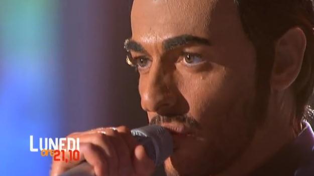 Mengoni-Vernia, duetto a Zelig 2013